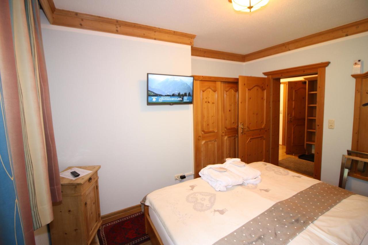Vronis Waldhaus Adults Only Apart otel Mayrhofen Dış mekan fotoğraf