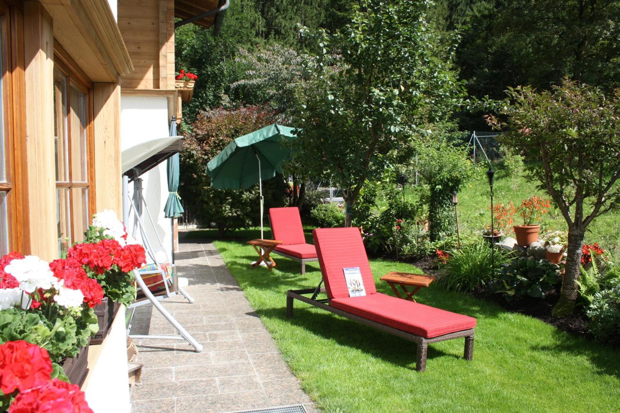 Vronis Waldhaus Adults Only Apart otel Mayrhofen Dış mekan fotoğraf