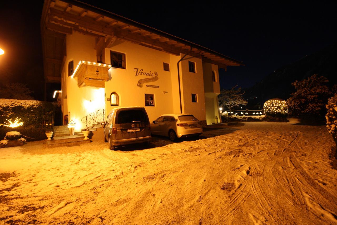 Vronis Waldhaus Adults Only Apart otel Mayrhofen Dış mekan fotoğraf